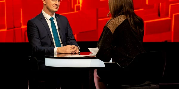Dan Barna în emisiunea lui Denise Rifai FOTO Kanal D