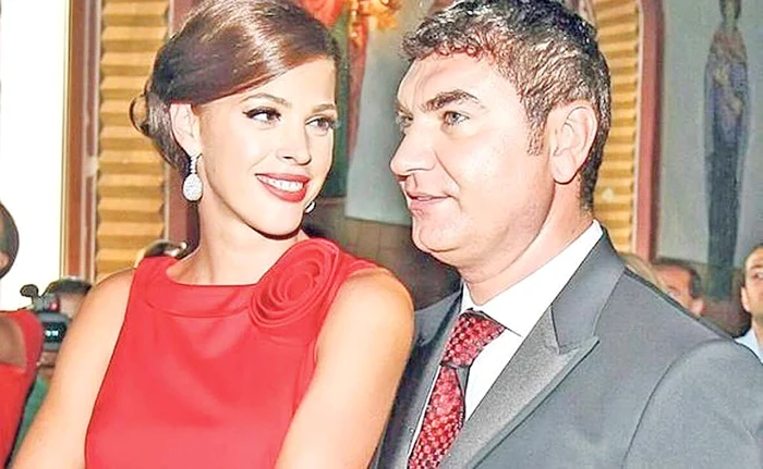 
    Alina şi Cristi au divorţat în 2016  