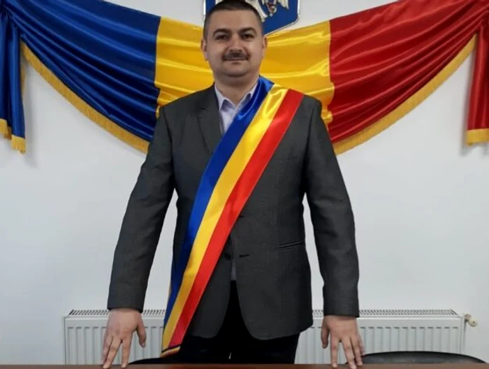 Primarul Mădălin Paliță a fost condamnat pentru ultraj Foto: Gorj Tv