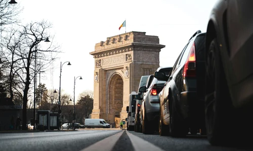 Avantajele închirierii unei mașini automate atunci când vizitezi Bucureștiul jpg