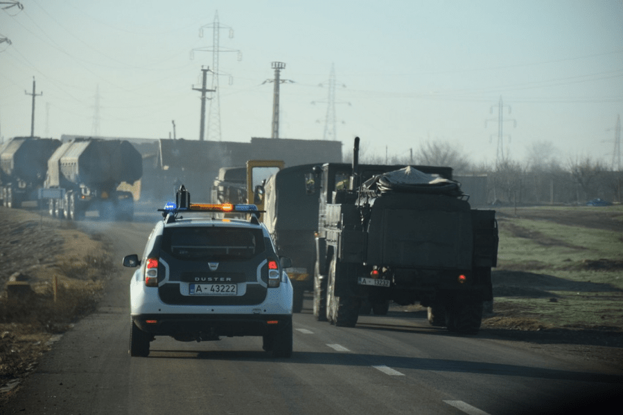 Exercițiul ,,EAGLE ROYAL 23”, în poligonul Capu Midia. Peste 350 de soldați NATO testează sistemele de artilerie