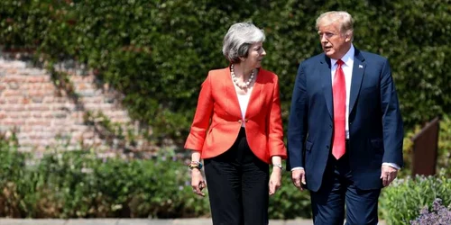 Donald Trump Theresa May EPA EFE