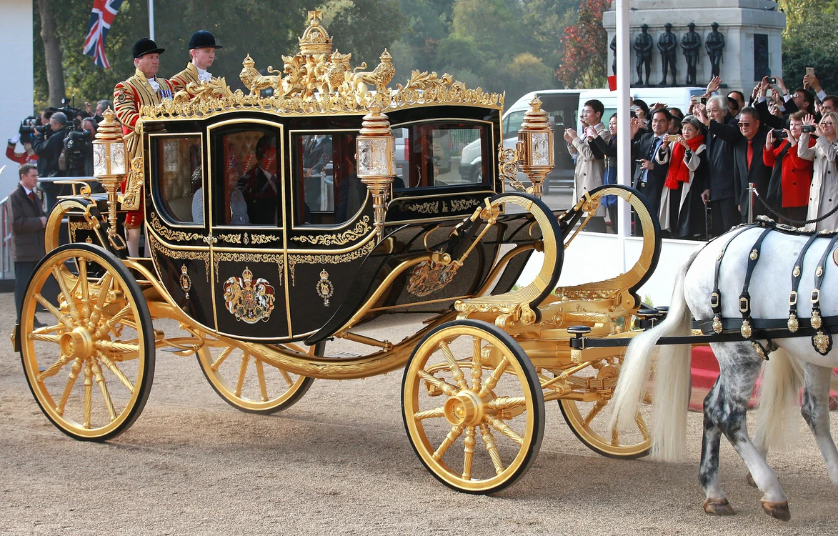 Diamond Jubilee State Coach - Caleașca de stat de la Jubileul de diamant al reginei. FOTO AFP 