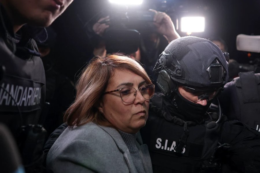 Lovitură de teatru. Laura Crișan, suspectată că a comandat uciderea tatălui ei, lăsată în libertate 