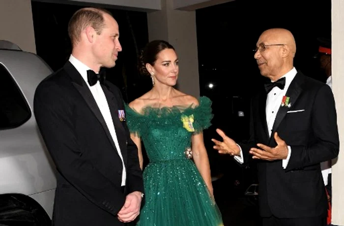 Kate Middleton este cunoscută pentru alegerile vestimentare inspirate Sursă foto: AFP