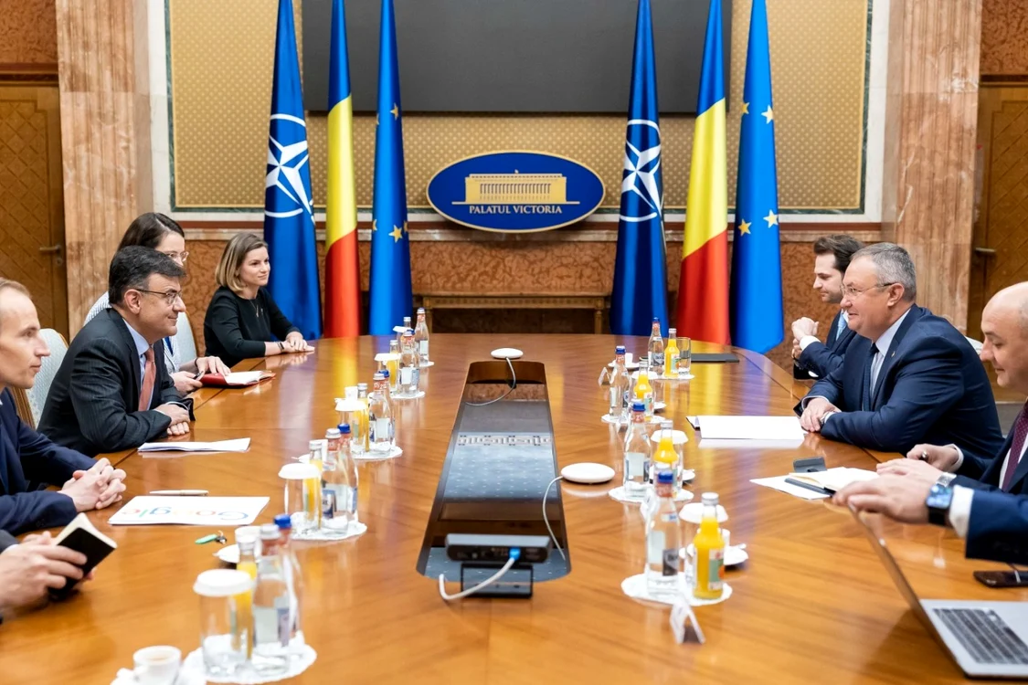 Nicolae Ciucă la întâlnirea cu reprezentanţii Google. FOTO Guvernul României