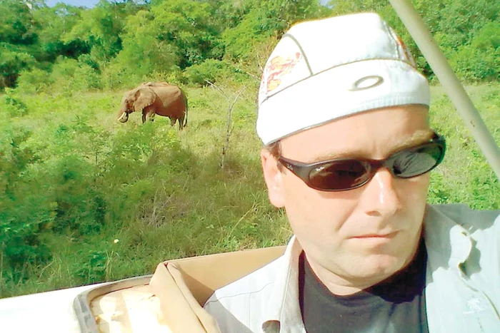 
    Lucian Ciuchiţă este susţinut de Uniunea Cineaştilor din România (Fotografii: reuters/arhiva personală)  