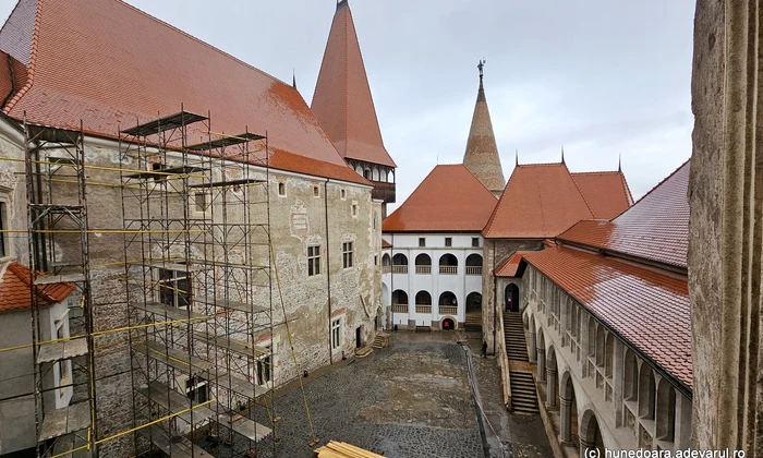 Castelul Corvinilor din Hunedoara  Foto Daniel Guță ADEVĂRUL (19) jpg