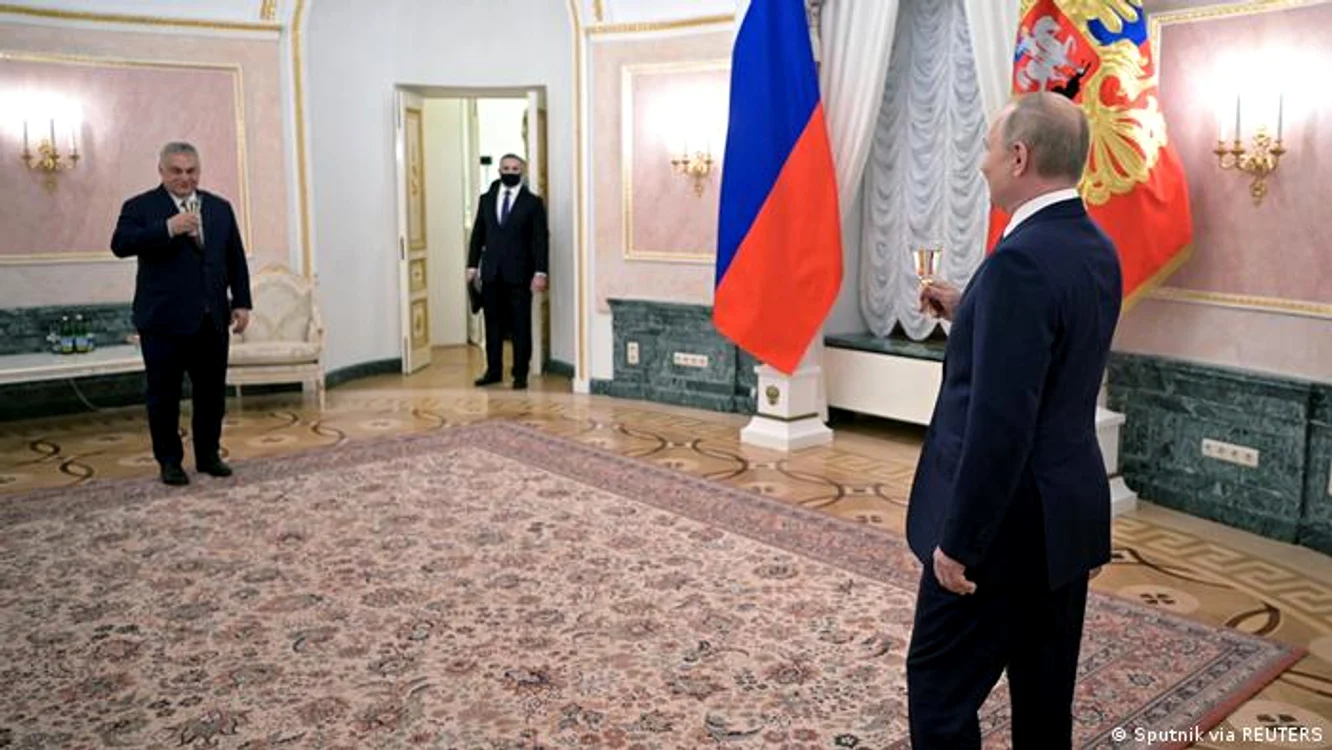 Putin este adevăratul profitor - Viktor Orban și Vladimir Putin la Moscova pe 01.02.2022