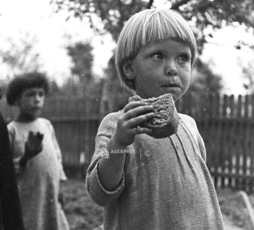 Foametea a lovit România la sfârşitul celui de-al Doilea Război Mondial FOTO Arhiva istorică Agerpres