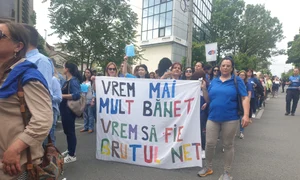 profesorii cer mai multi bani jpg