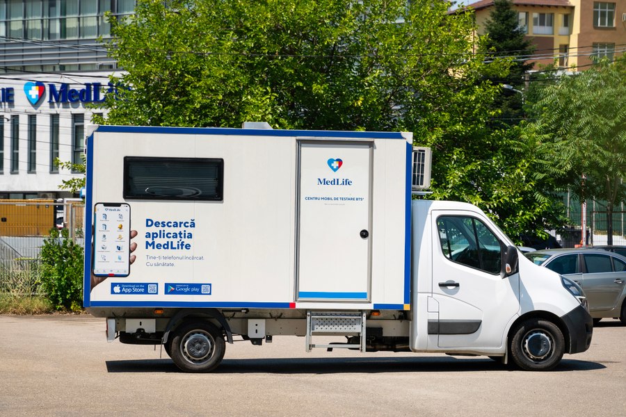 Premieră în Europa Centrală și de Sud-Est: MedLife aduce primul centru mobil de testare BTS* la un festival