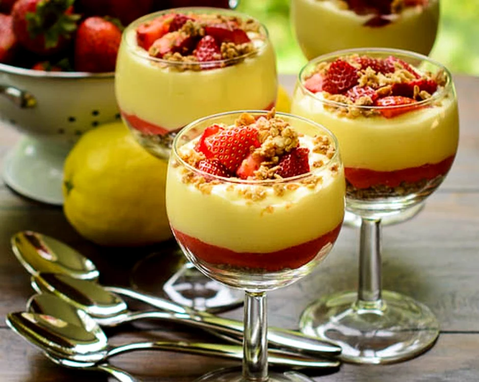 parfait capsuni lamaie jpeg
