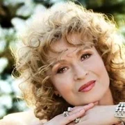 Angela Similea click.ro