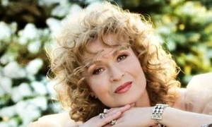 Angela Similea click.ro