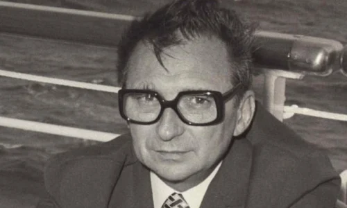 „Daily Mail“: Cartea lui Pacepa dezvăluie cum au sădit sovieticii în lumea islamică ura împotriva americanilor jpeg