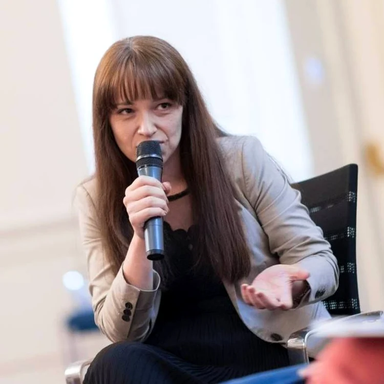 Angela Grămadă,preşedintele Asociaţiei Experts for Security and Global Affairs