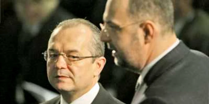 Emil Boc va discuta cu Kelemen Hunor pe marginea bugetului