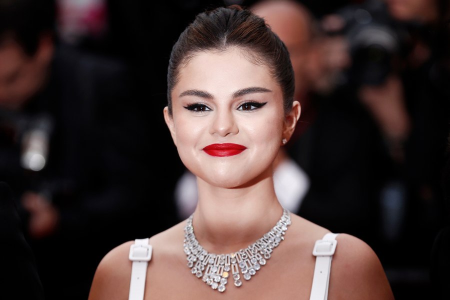 De la Disney, la lista miliardarilor. Cum a ajuns Selena Gomez la o avere de 1,3 miliarde de dolari