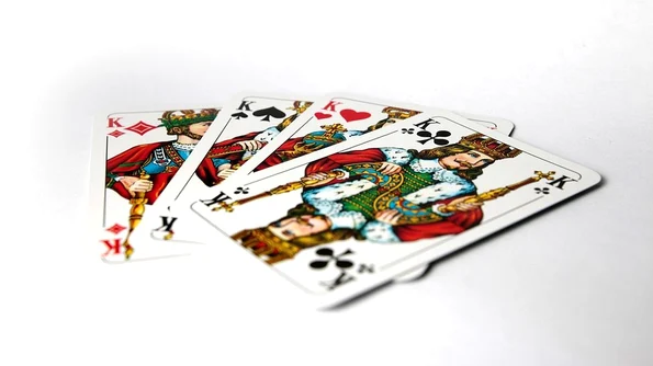 Poker O scurtă istorie a jocului de cărți! Vine din Franța, Persia sau China? jpeg