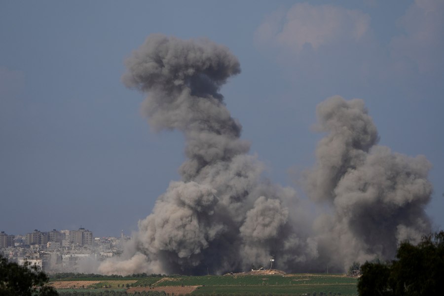 Israelul susține că a lansat 6.000 de bombe în Gaza într-o săptămână. Aproape la fel de multe ca și cele lansate de SUA în Afganistan într-un an