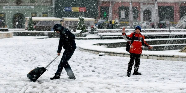 1 octombrie 2013 a nins la Brasov iarna zapada ninsoare FOTO Mediafax 