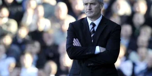 Mark Hughes nu ştie ce să mai facă pentru a redresa echipa