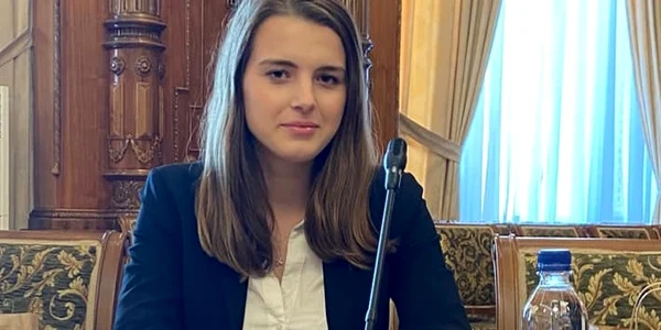 Ioana Stamatin vicepreședinte AEC FOTO FB AEC jpg