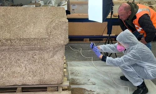Un sarcofag roman intact, aparținând unui copil, descoperit la marginea de nord a necropolei tomitane