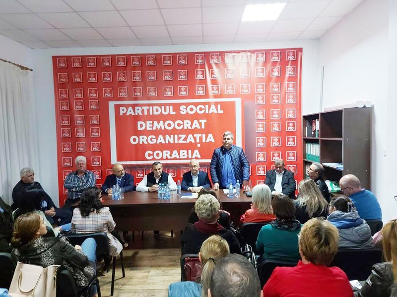 Consilier PNL trecut la PSD, jefuit noaptea în fața blocului. „Mi s-a transmis un mesaj“