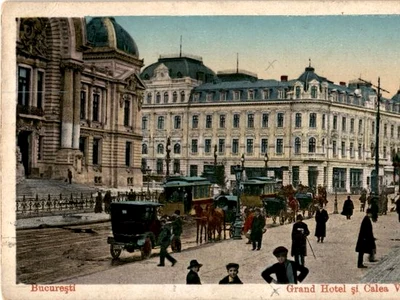 București. Calea Victoriei cu Grand Hotel (© iMAGO Romaniae)