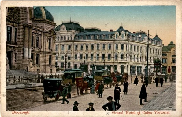 București. Calea Victoriei cu Grand Hotel (© iMAGO Romaniae)