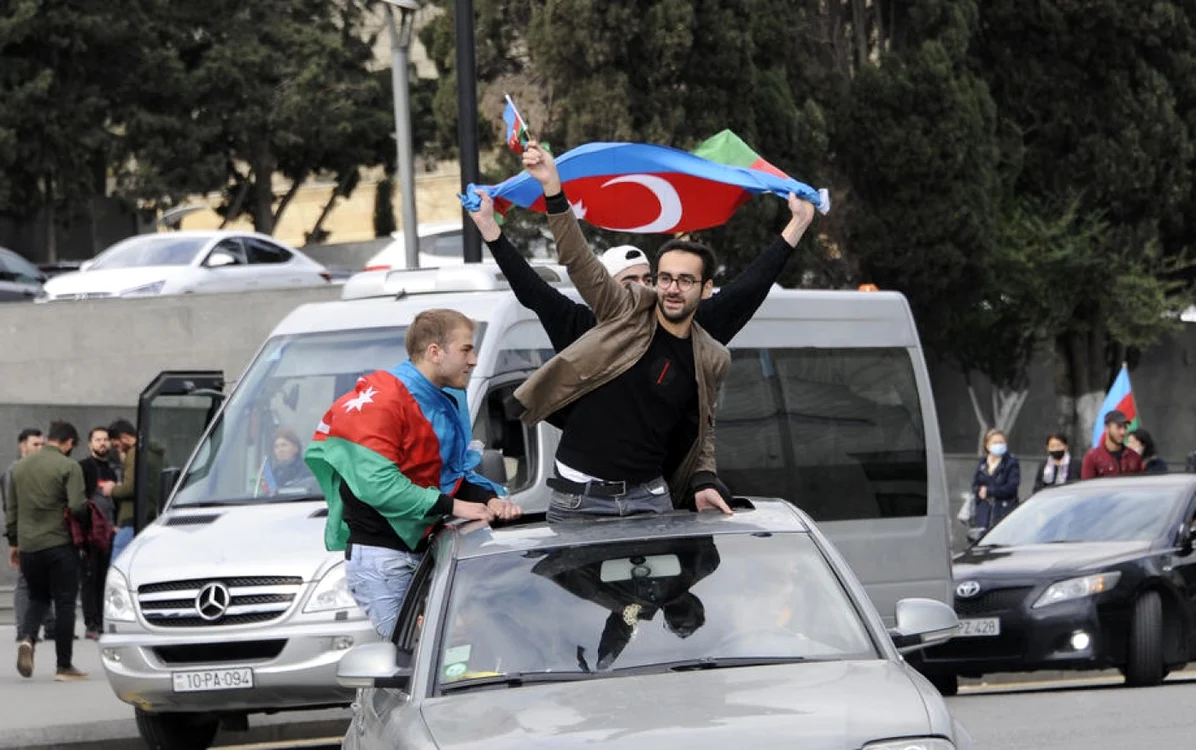 Bucurie la baku dupa semnarea acordului de pace FOTO EPA-EFE