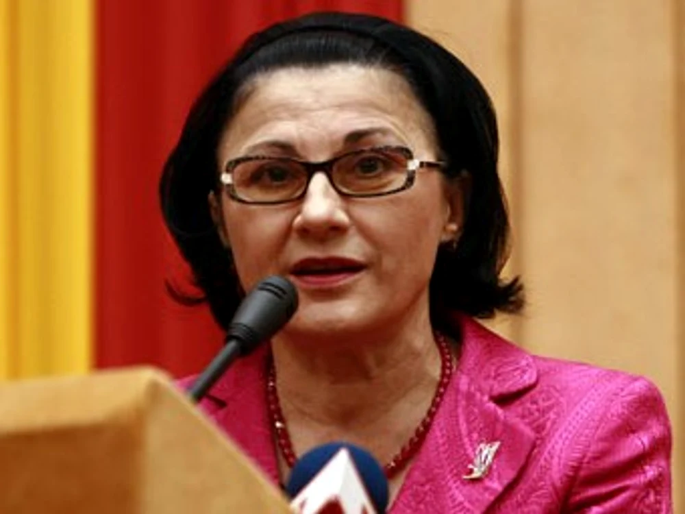La inaugurare a fost invitat şi Ministrul Educaţiei, Ecaterina Andronescu