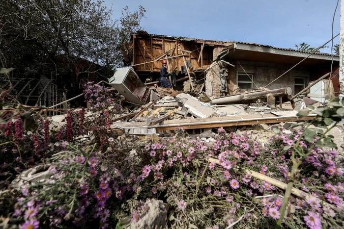 Bilenke, Zaporojie: case distruse în urma unor bombardamente efectuate de ruși FOTO EPA-EFE