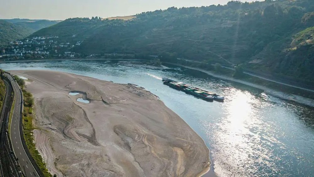 Nivelul râurilor Europei a scăzut la minime istorice. Căldura de peste patruzeci de grade paralizează transporturile, energia și agricultura pe continent