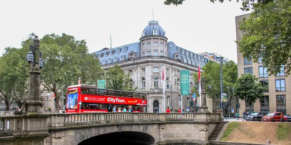 Autobuz turistic descoperit in Germania FOTO Shutterstock 