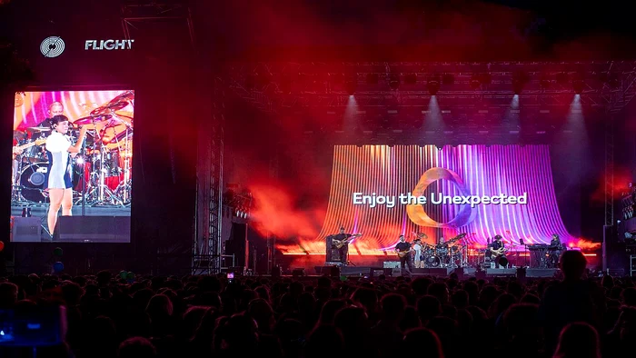 IQOS x Flight Festival: când curiozitatea și creativitatea estompează granițele dintre arte