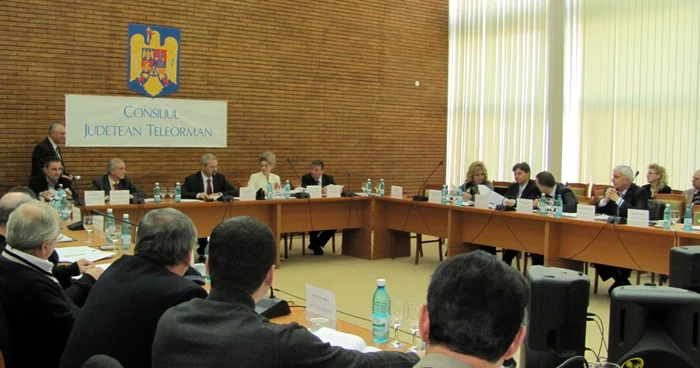 Consilierii judeţeni au aprobat în unanimitate proiectul de hotărâre