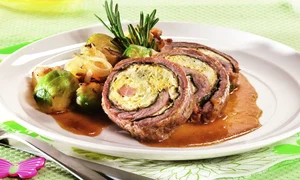 rulada de miel cu legume sotate jpeg