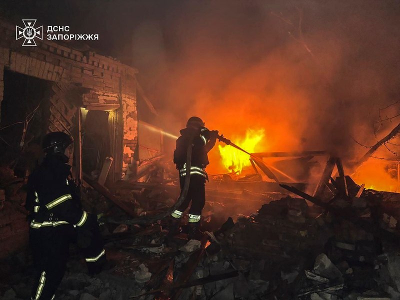 Rusia își continuă atacurile cu drone asupra infrastructurii civile. Șase morți și 36 de răniți