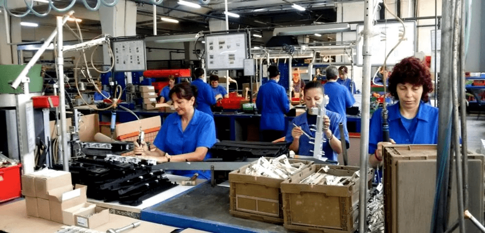 Electroaparataj Târgoviște își suspendă mare parte din activitate din cauza recesiunii economice din Europa