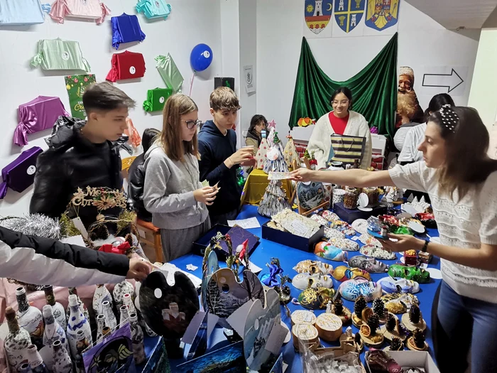 Târgul de  Crăciun se încheie vineri FOTO: Alian Mitran