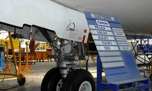 hangar tarom foto lucian muntean 09 JPG