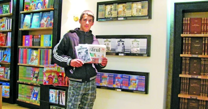 Cristian Cârceag a cumpărat DVD-ul cu filmul "Origini nobile".