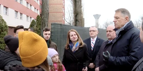 Iohannis a discutat cu refugiatii ucraineni FOTO captura