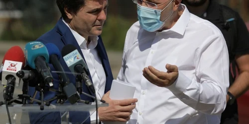 Nicuşor Dan şi Aurelian Bădulescu FOTO Inquam Photos / Octav Ganea