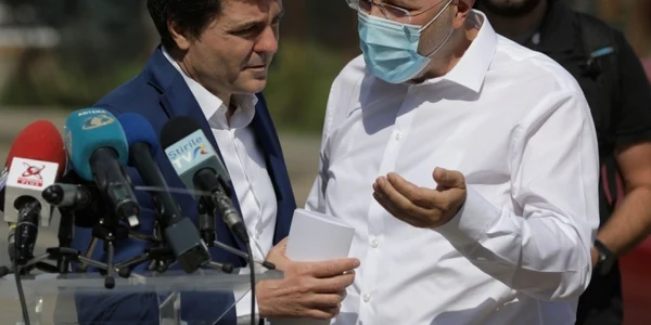 Nicuşor Dan şi Aurelian Bădulescu FOTO Inquam Photos / Octav Ganea