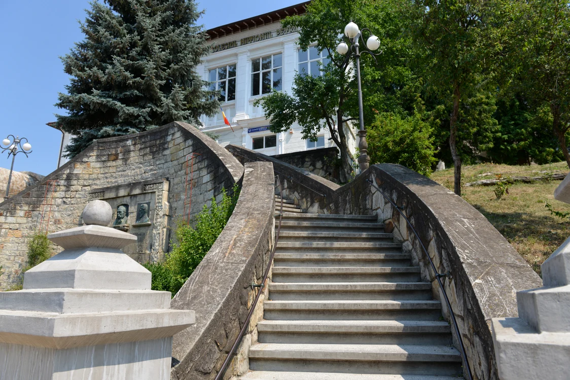 Cele mai multe medii maxime s-au obținut la Colegiul „Petru Rareș“ FOTO Facebook
