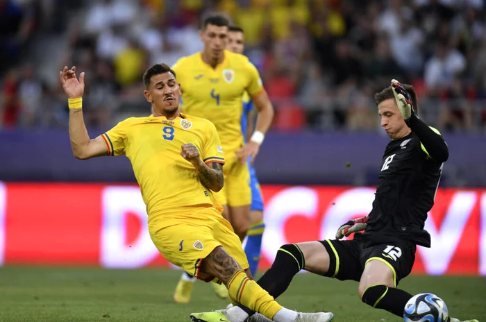 Atacantul Markovici a ajuns rar la poarta Ucrainei. Foto frf.ro/ Alex Nicodim